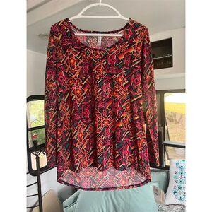 NWTs!! LuLaRoe Lynnae Women's M Geometric Long Sleeve Top Multicolor